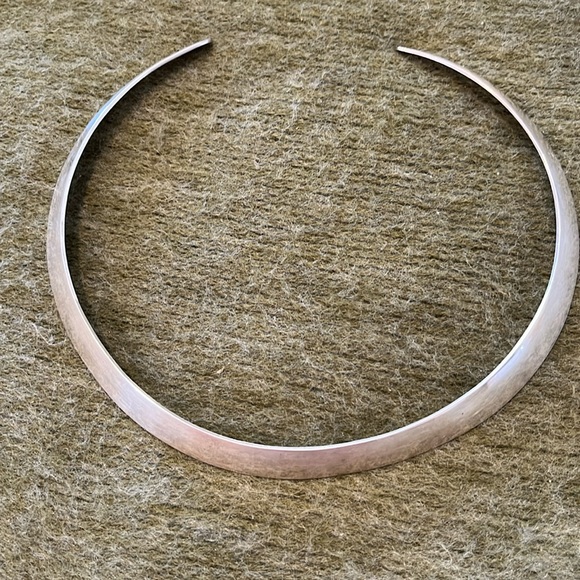 Taxco Jewelry - TAXCO Sterling Silver Collar Necklace